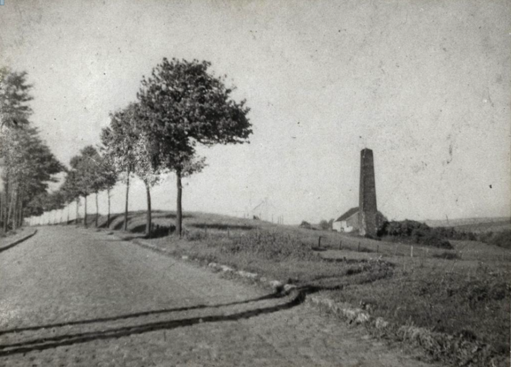 Cheminée d'aération des galeries de mine